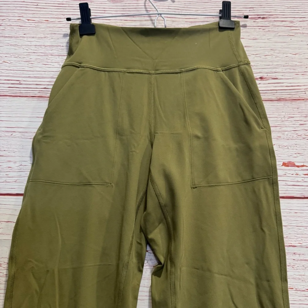 Lululemon Align High-Rise Cropped Jogger in Bronze Green Sz 4